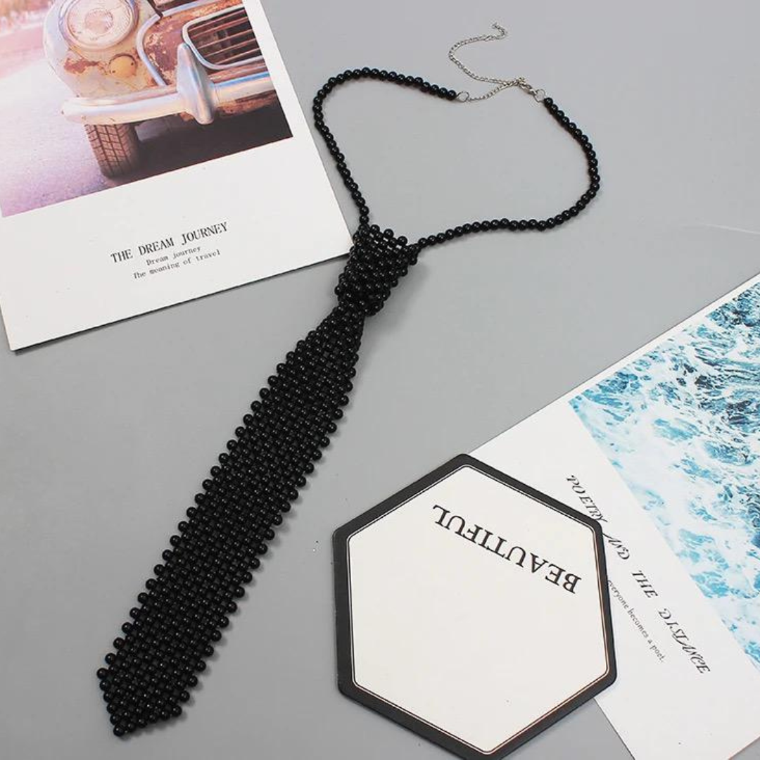 cravata perle neagra colier