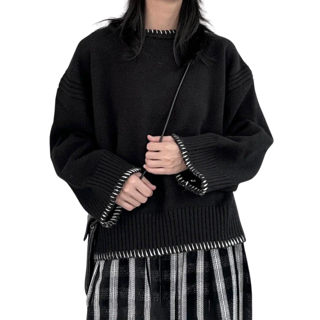 pulover negru lana maneca larga cusatura alba