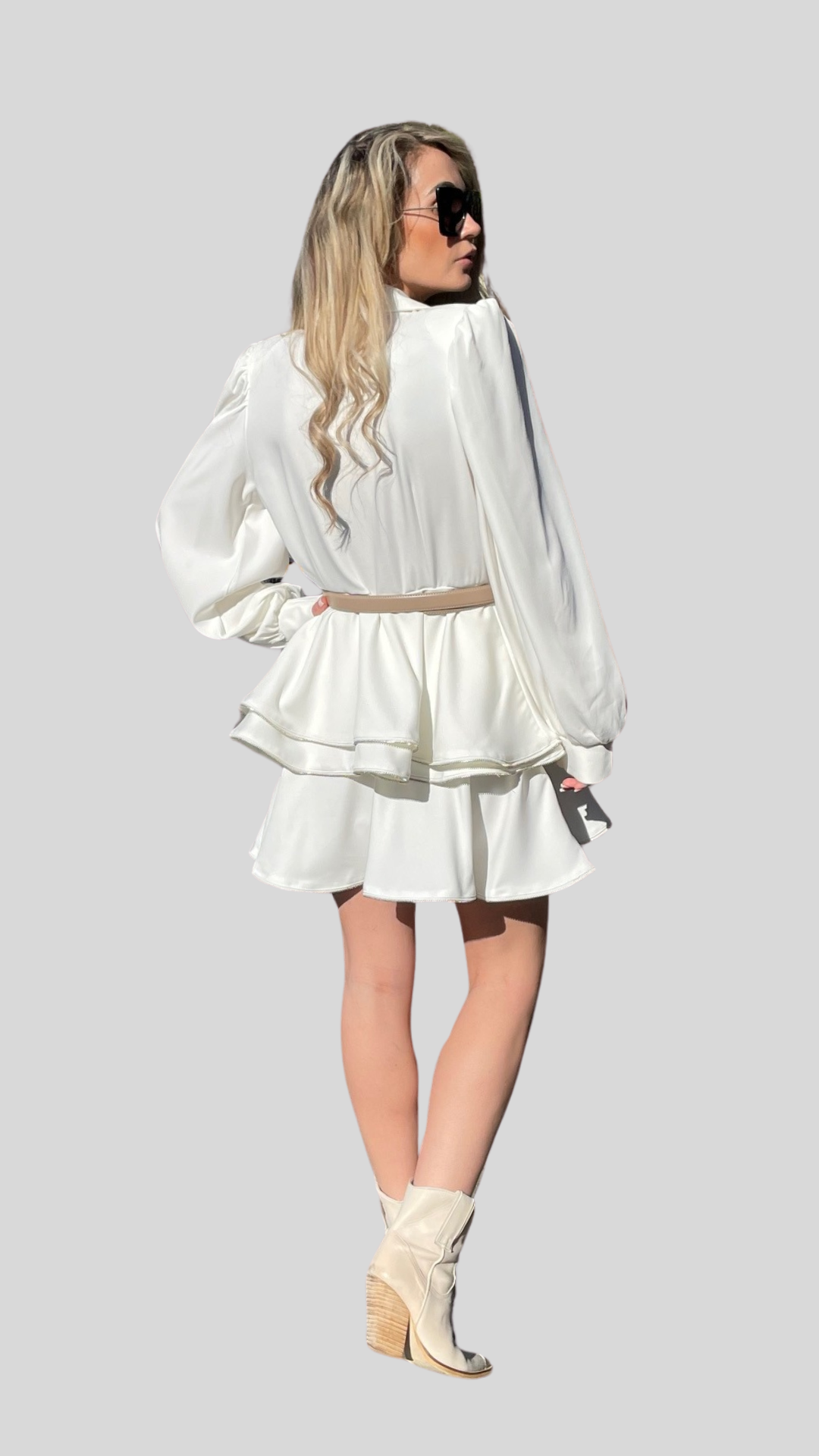 costum sacou fusta alba volane