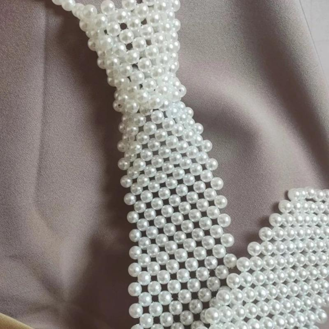 cravata perle albe colier