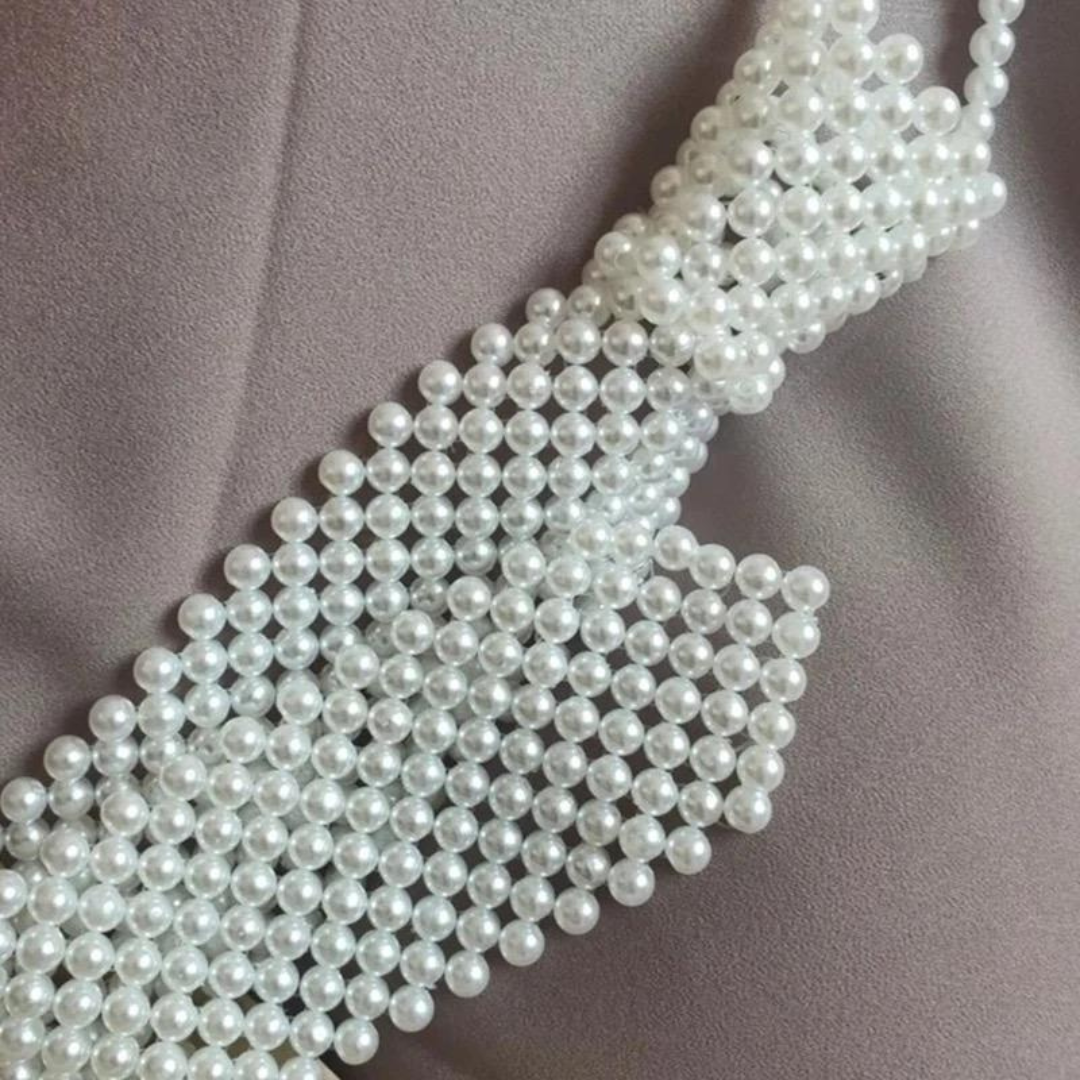 cravata perle albe colier